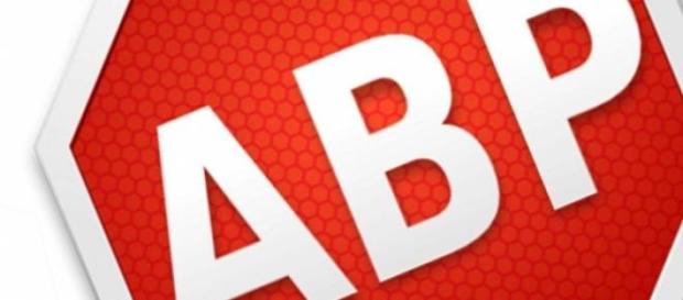"Adblock" é um programa gratuito. "Adblock" é um programa gratuito.