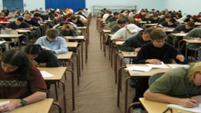 Concorsi pubblici 2015 per Infermieri e Polizia