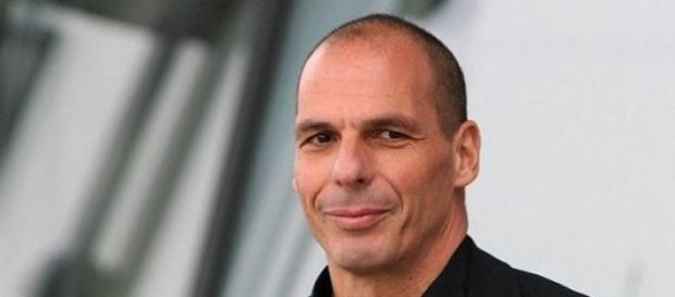 Il ministro delle finanze greco Yanis Varufakis Il ministro delle finanze greco Yanis Varufakis