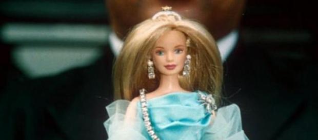 Muñeca Barbie de 80.000 dolares Muñeca Barbie de 80.000 dolares