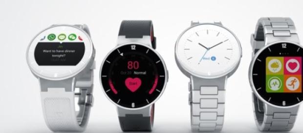 O smartwatch é compatível com Android e iOS. O smartwatch é compatível com Android e iOS.