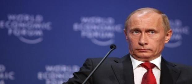 Vladimir Putin en una reunión internacional Vladimir Putin en una reunión internacional