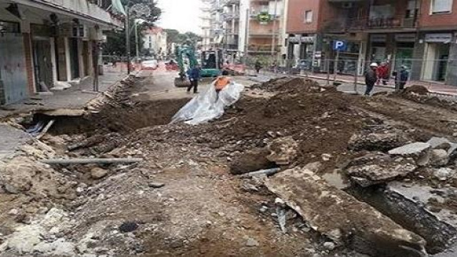 Lavori in corso a Napoli a seguito del mal tempo