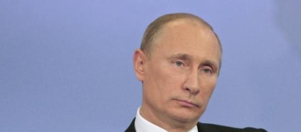 Putin mantém-se irredutível na questão ucraniana. Putin mantém-se irredutível na questão ucraniana.