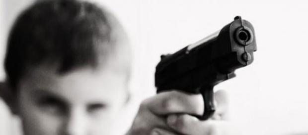 Bambino di 10 anni condannato per rapina Bambino di 10 anni condannato per rapina