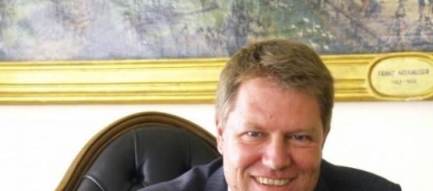 Iohannis isi doreste un Parlament puternic! Iohannis isi doreste un Parlament puternic!