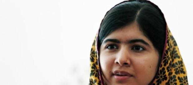 Malala Yusafzai démontre l'importance d'étudier. Malala Yusafzai démontre l'importance d'étudier.