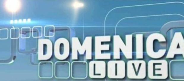 Domenica Live, mamma di Nicole rompe il silenzio. Domenica Live, mamma di Nicole rompe il silenzio.