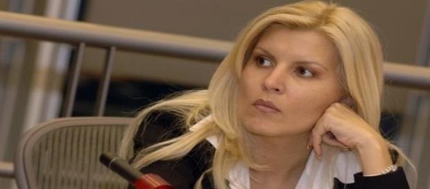 Elena Udrea -imorala sau amorala politicii Elena Udrea -imorala sau amorala politicii