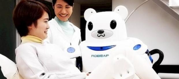 Es un robot pensado para el cuidado de ancianos Es un robot pensado para el cuidado de ancianos