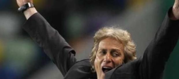Jorge Jesus festejou por seis vezes Jorge Jesus festejou por seis vezes