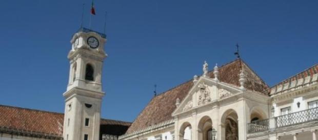 Universidade de Coimbra (Wikipédia) Universidade de Coimbra (Wikipédia)
