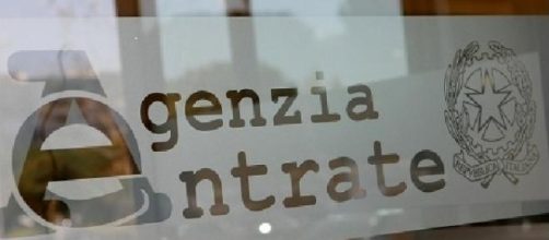  Concorso Agenzia Entrate 2015, bando e requisiti