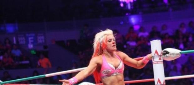 ¨Taya Valkyrie¨ una mujer triunfadora ¨Taya Valkyrie¨ una mujer triunfadora