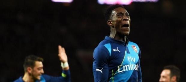 Welbeck celebrando el gol decisivo del triunfo Welbeck celebrando el gol decisivo del triunfo