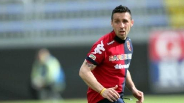 Cossu centrocampista del Cagliari