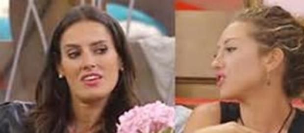 Adriana y Nicole en uno de sus enfrentamientos Adriana y Nicole en uno de sus enfrentamientos