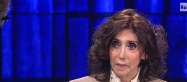 Anna Marchesini in Tv racconta la sua malattia Anna Marchesini in Tv racconta la sua malattia