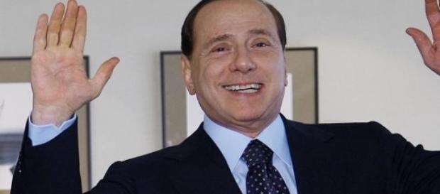 Berlusconi é claramente um homem de confiança Berlusconi é claramente um homem de confiança
