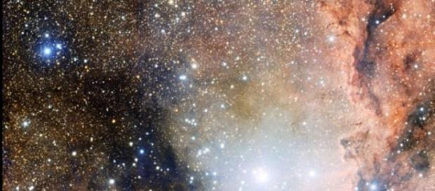 Es una excepcional imagen del espacio exterior Es una excepcional imagen del espacio exterior