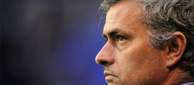 Mourinho continua sem sorte na "Liga Milionária" Mourinho continua sem sorte na "Liga Milionária"