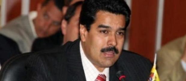 Nicolas Maduro demande des pouvoirs spéciaux. Nicolas Maduro demande des pouvoirs spéciaux.