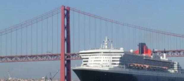 Portugal recebe anualmente centenas de cruzeiros Portugal recebe anualmente centenas de cruzeiros
