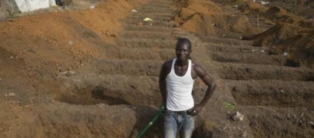 Un cimetière où sont enterrées les victimes. Un cimetière où sont enterrées les victimes.