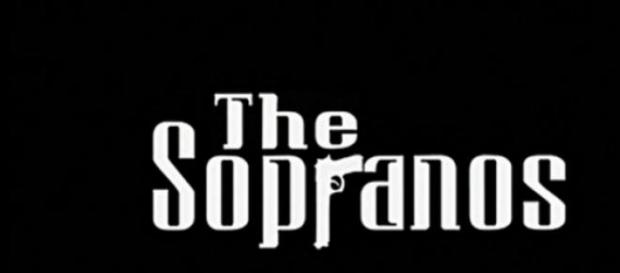 A série foi protagonizada por James Gandolfini A série foi protagonizada por James Gandolfini