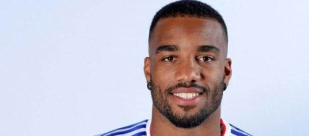 Alexandre Lacazette é o melhor marcador em França Alexandre Lacazette é o melhor marcador em França