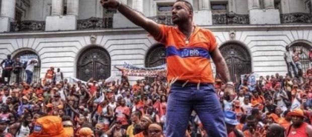 Assim como em 2014, garis entram em greve em 2015 Assim como em 2014, garis entram em greve em 2015