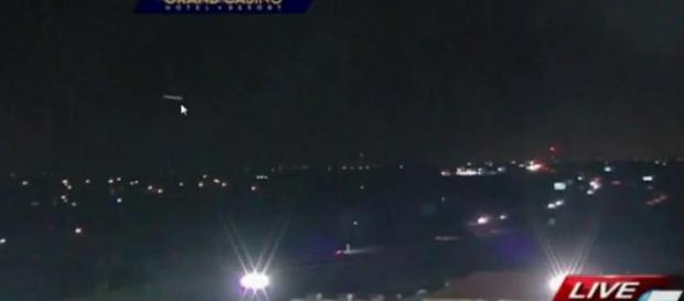 Avvistamento Ufo durante diretta televisiva. Avvistamento Ufo durante diretta televisiva.