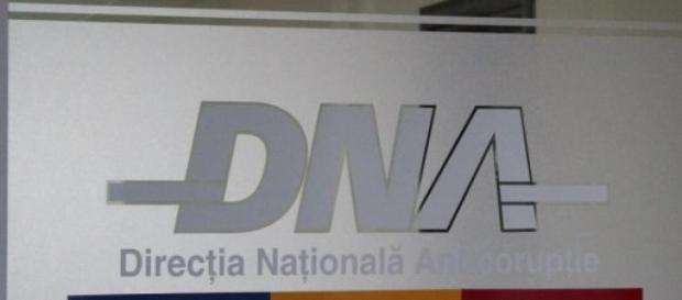 DNA-ul continua ofensiva DNA-ul continua ofensiva