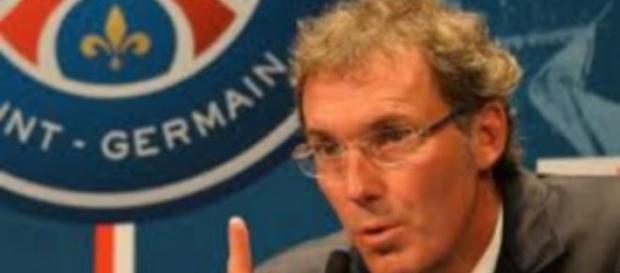 Laurent Blanc en conférence de presse avec le PSG Laurent Blanc en conférence de presse avec le PSG