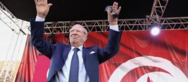 Le président est issu du parti. Le président est issu du parti.