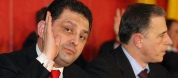 Marian Vanghelie ameninta cu denunturi bomba Marian Vanghelie ameninta cu denunturi bomba
