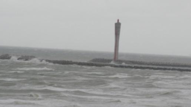 Marée de tempête à Ostende (Photo (c) R. Genicot)