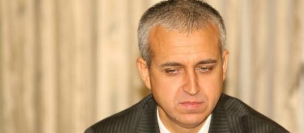 Daniel Tecu este suparat pe sovaiala lui Iohannis Daniel Tecu este suparat pe sovaiala lui Iohannis
