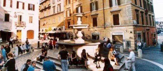 Fontana di Piazza Madonna dei Monti Fontana di Piazza Madonna dei Monti