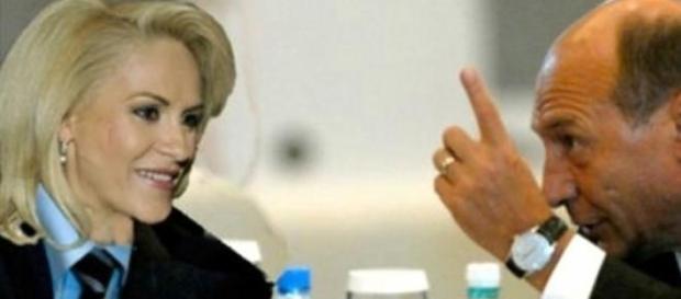 Gabi Vranceanu Firea si Traian Basescu mai demult Gabi Vranceanu Firea si Traian Basescu mai demult