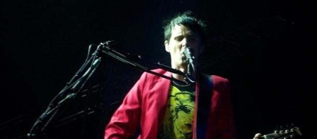 Matthew Bellamy es el líder y cantante de Muse Matthew Bellamy es el líder y cantante de Muse