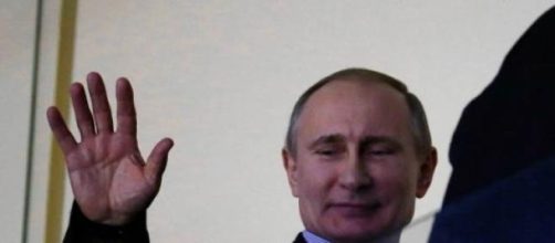 Vladimir Putin ricompare dopo 10 giorni