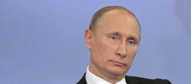 Putin reagiu com humor aos boatos destes dias. Putin reagiu com humor aos boatos destes dias.