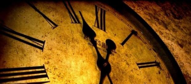 A cápsula do tempo será aberta em 2040. A cápsula do tempo será aberta em 2040.