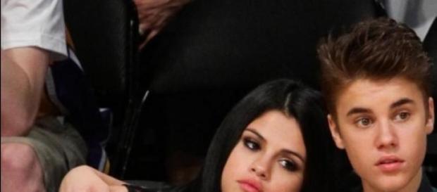 Bieber no parece que quiera volver con Selena Bieber no parece que quiera volver con Selena