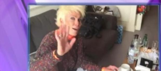 Fora do Brasil, Ana Maria Braga grava vídeo Fora do Brasil, Ana Maria Braga grava vídeo