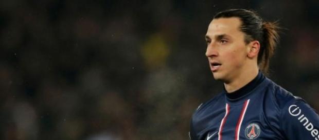 Zlatan Ibrahimovic , numéro 10 du PSG Zlatan Ibrahimovic , numéro 10 du PSG