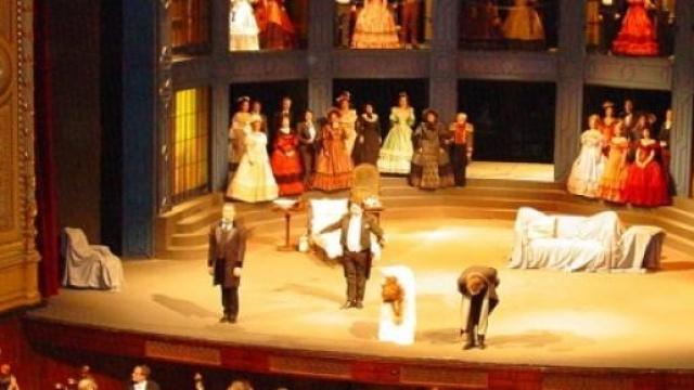 Al Teatro Hamlet di Roma Back at Freak Show