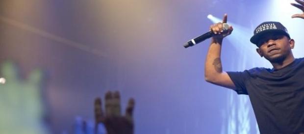 Kendrick Lamar si-a lansat albumul cu un record Kendrick Lamar si-a lansat albumul cu un record