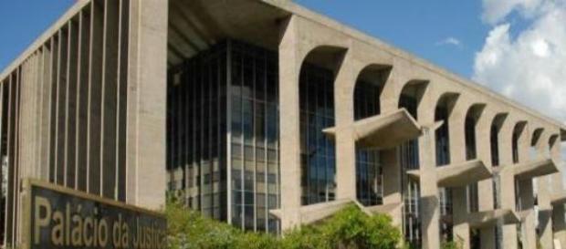 Palácio da Justiça, Brasília -Reprodução Internet Palácio da Justiça, Brasília -Reprodução Internet